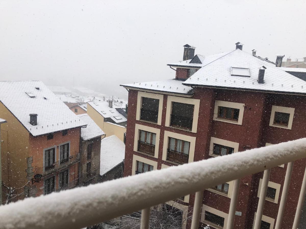 Apartamento En Puigcerdà Kültér fotó